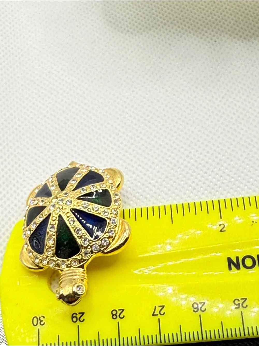 Vintage Gold-Tone Turtle Brooch Blue Green Enamel Clear Crystals high end look